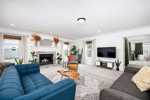 Beautiful Spacious Family / Kid Friendly home 5 BD