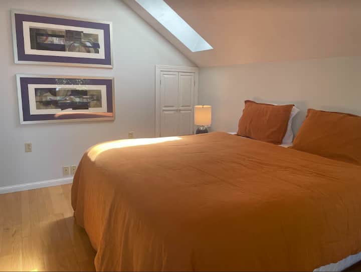 ห้องนอนใหญ่