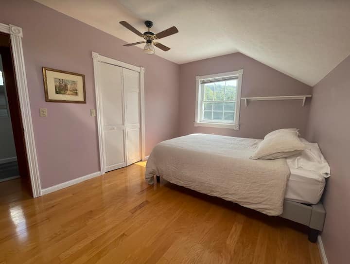 ห้องนอนชั้นสอง