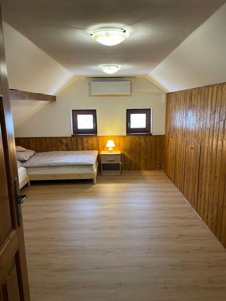 Dormitorio 2 en el primer piso