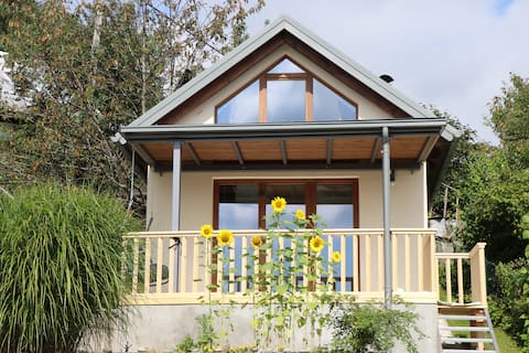 Clay Cottage with Lake View
