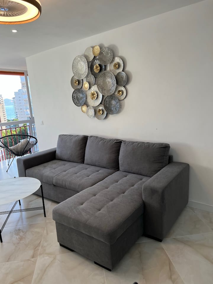 Kitanda cha sofa 140 X 190 kinalala watu 2