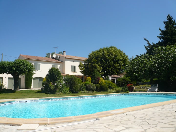 Maison Climatisée Avec Piscine - Uzès