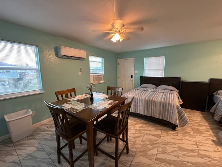 საძინებელი 1