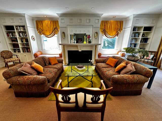 Spacious and elegant Presidio Heights home