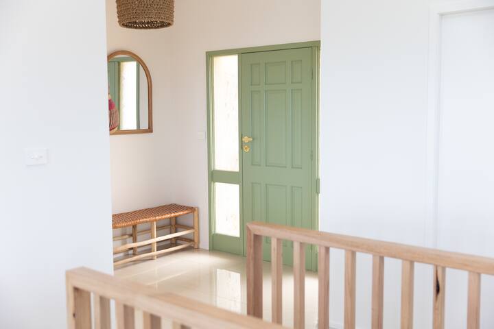 Deja View – Amazing Byron Bay House gallery image 3