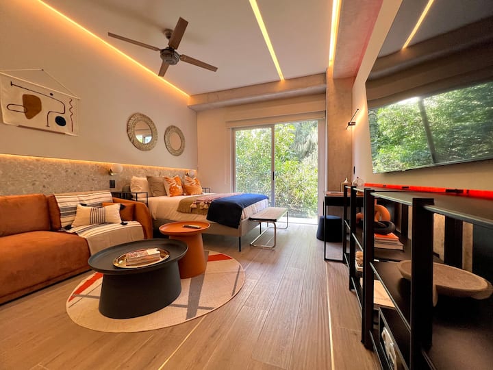 Design Lux Loft+Home Office+Balcony+TV