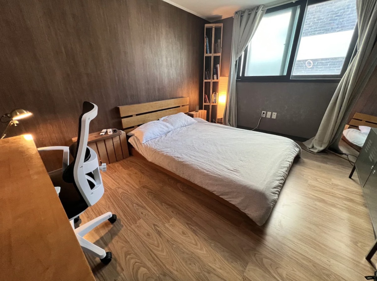 საძინებელი 1