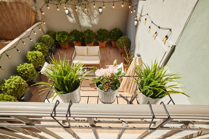 Central Şişli Gem: 8BR 4 Baths Garden, Metro 3 min gallery image 3