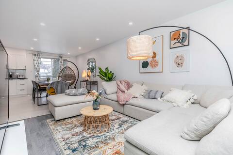 Fancy House close to DT with free parking