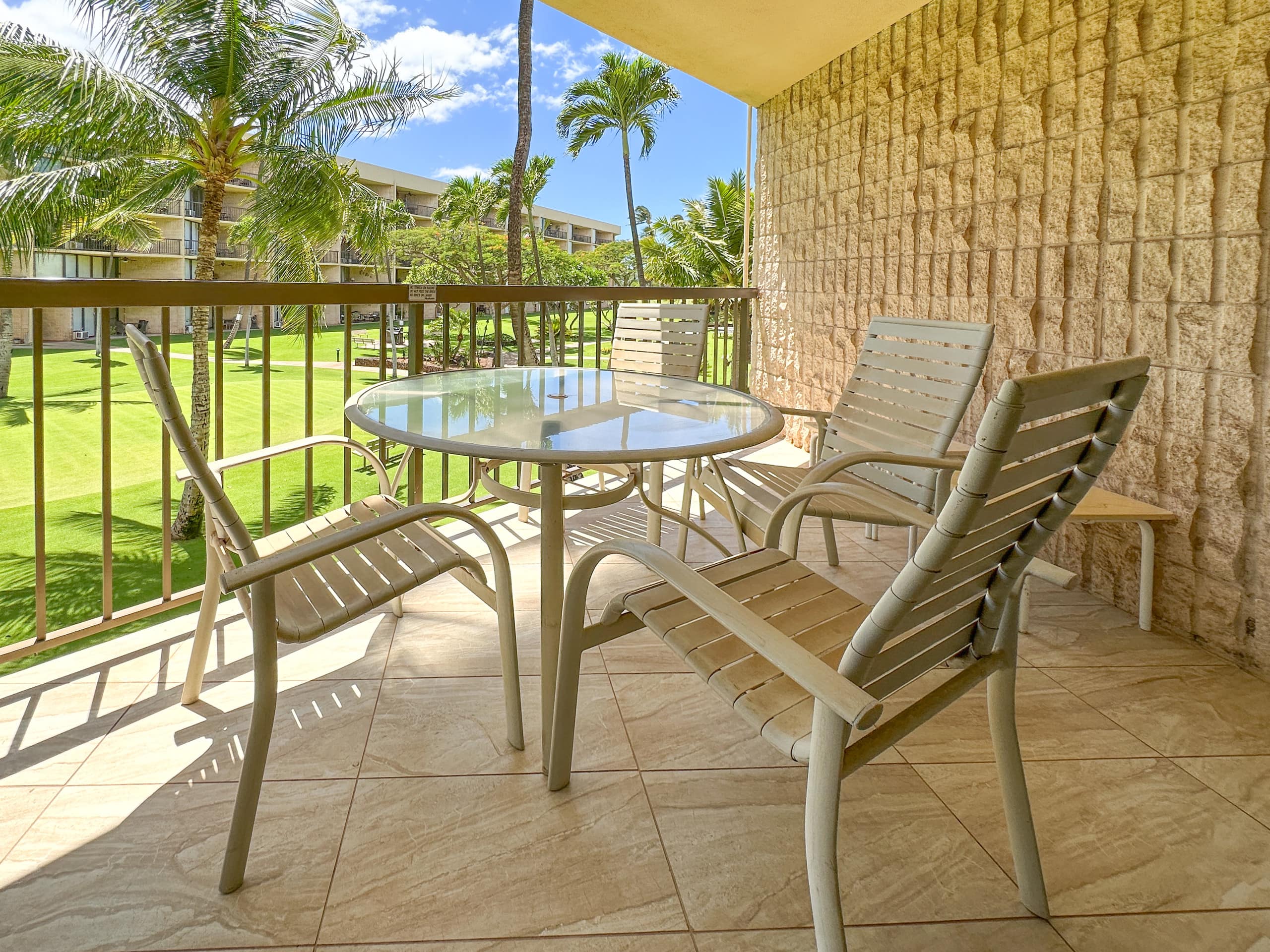 South Maui Beach Front Condo - Image 46