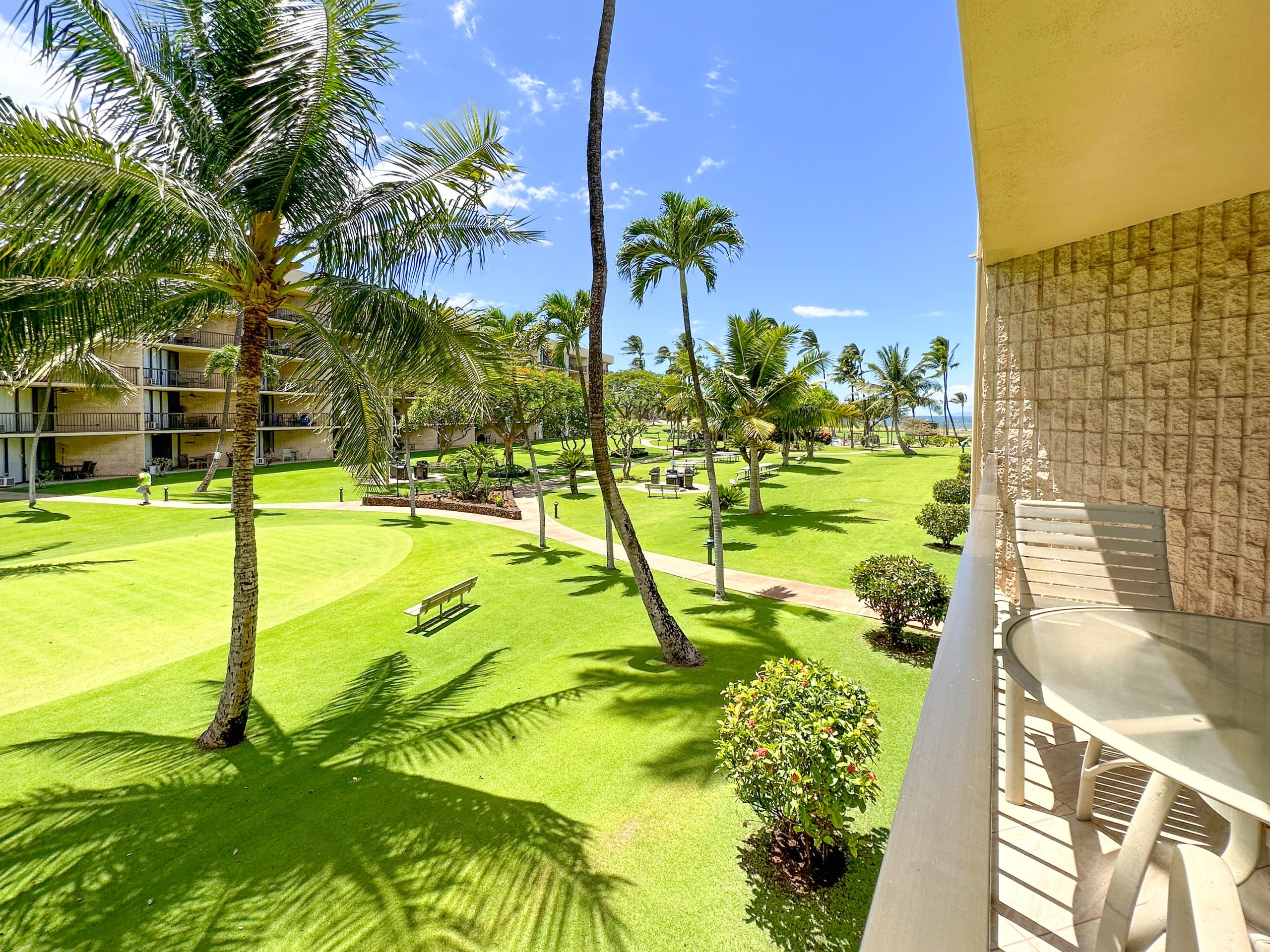 South Maui Beach Front Condo - Image 44