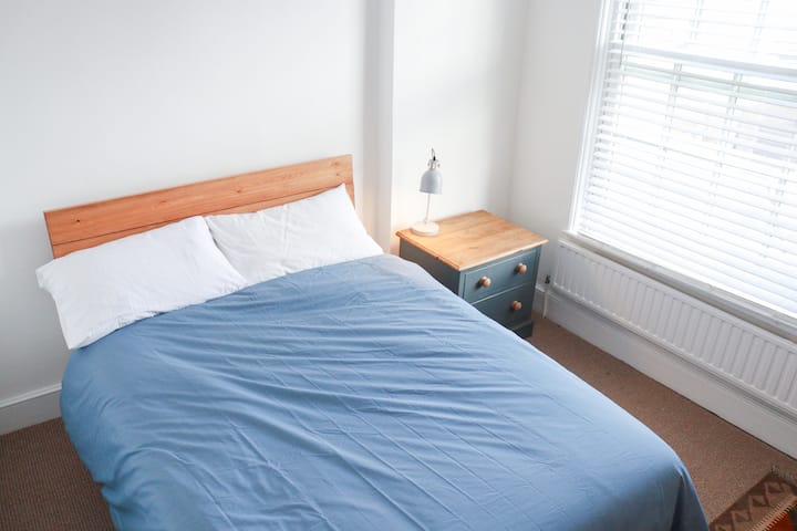 Двойно легло