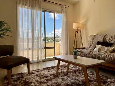 Spacious, bright and central apartment