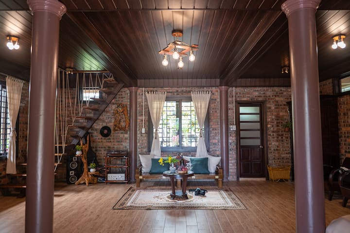 Ona Home - Entire Hue-styled Garden House - Hương Trà District