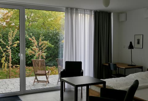 Venusberg apartment near the clinic