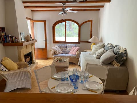 Popular Airbnb listing: Between Javea and Denia:cycling, hiking and see in Dénia