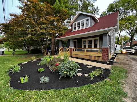 Updated Craftsman-Old Towne Park