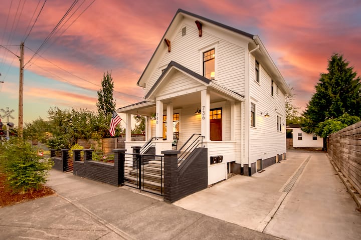 Downtown Modern Farmhouse