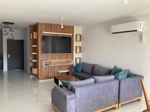 Stylish & Modern 3-Bedroom Flat