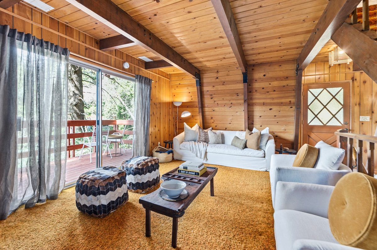 Cabin seating at Skyforest Getaway