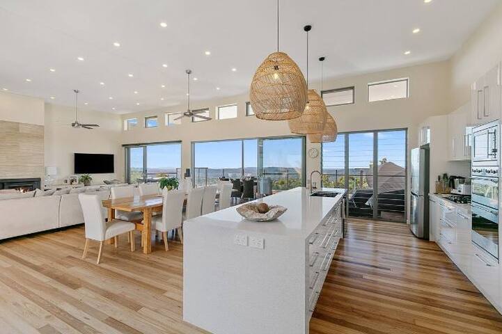 Cooinda luxury residence and studio gallery image 2