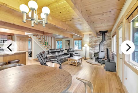 Popular Airbnb listing: Peaceful Cabin - Near the Lake, Kid & Pet Friendly in Carnelian Bay