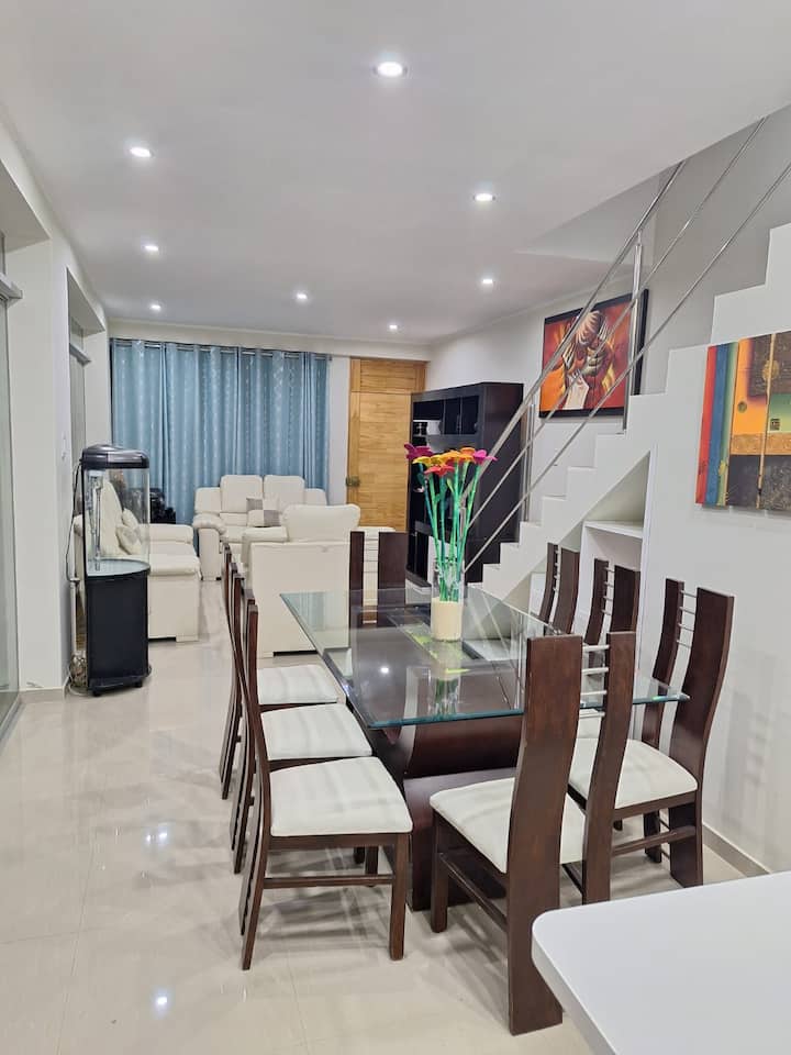 Casa Amplia, cozy and modern Houses for Rent in Tacna, Tacna, Peru