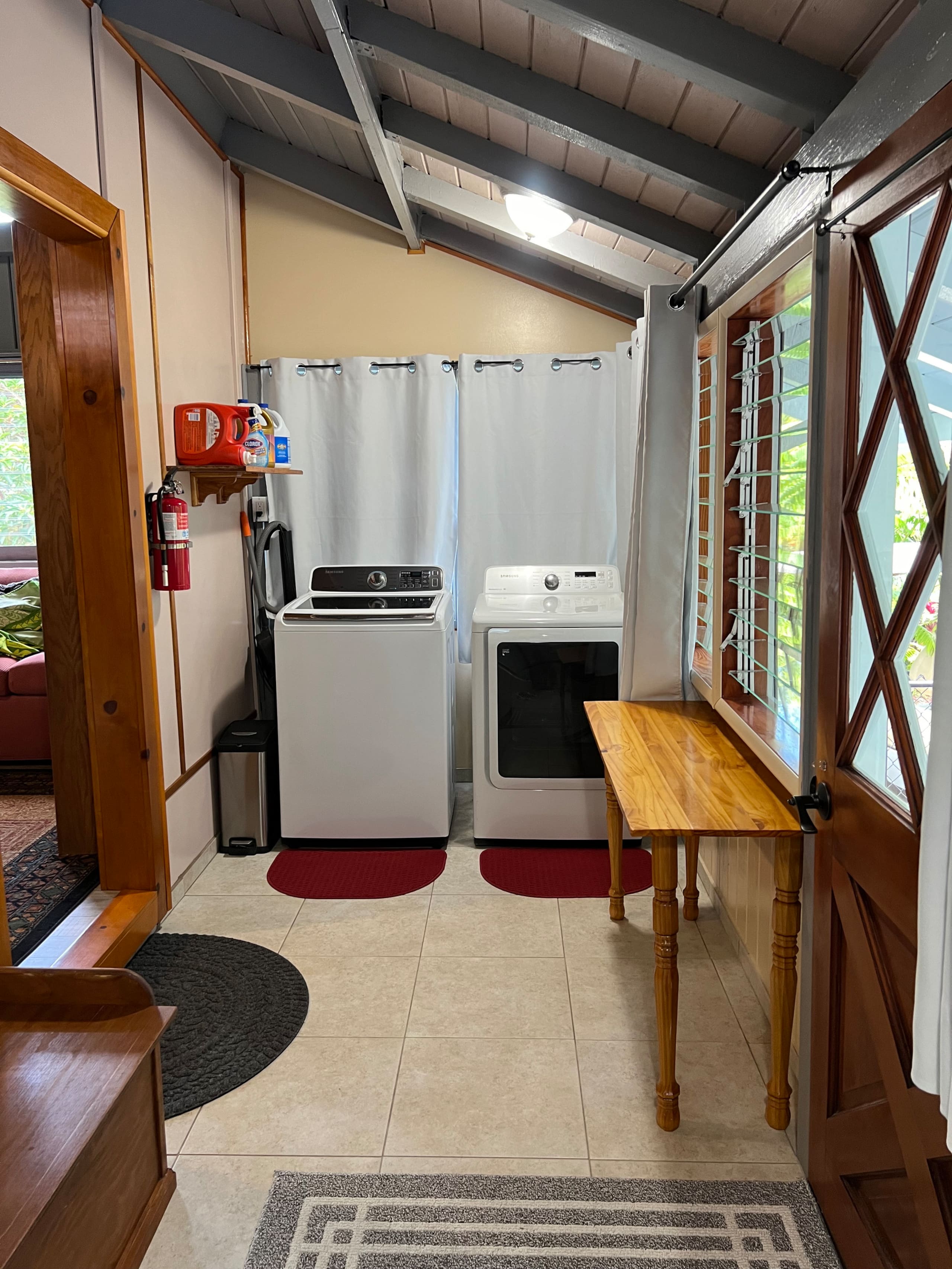 Home in Hilo · ★5.0 · 1 bedroom · 2 beds · 1 private bath - Image 92