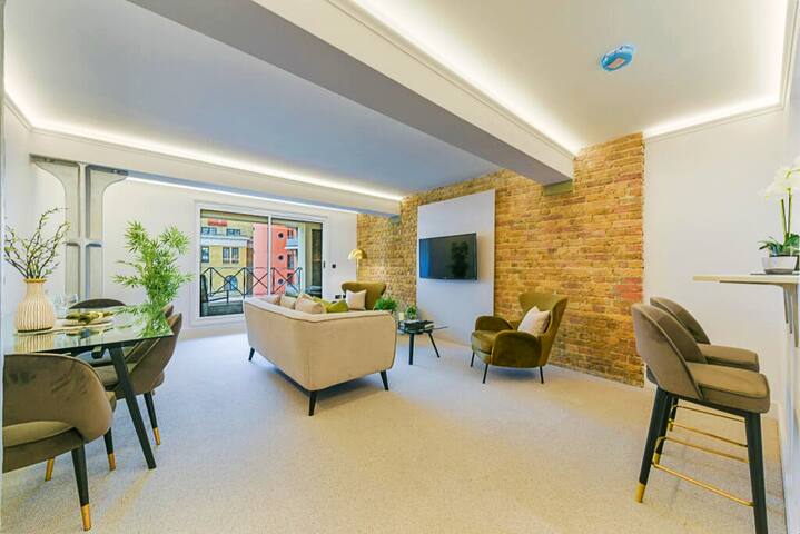 2 Bed Luxury Loft in Central Shoreditch gallery image 5