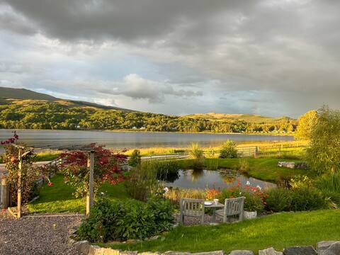 Torea Cabin, cosy with loch view