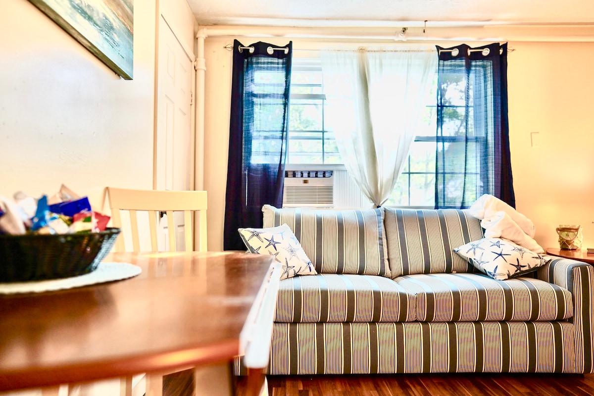 غرفة المعيشة 1