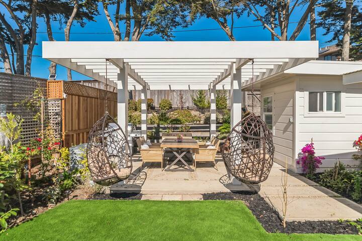 Oceanview Sauna, Hot Tub & Fire Pit Serene Getaway gallery image 3