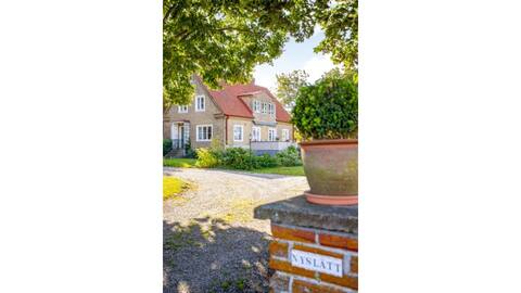 Stor villa utanför Löderup