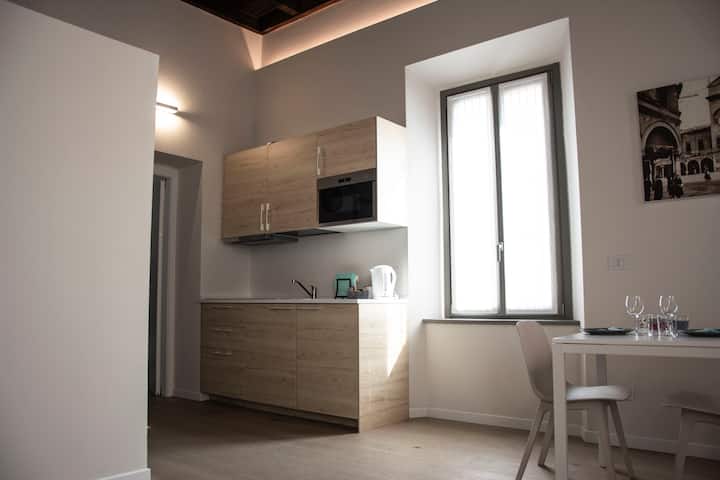 Elegant Studio In The Heart Of Mantua - Mantua