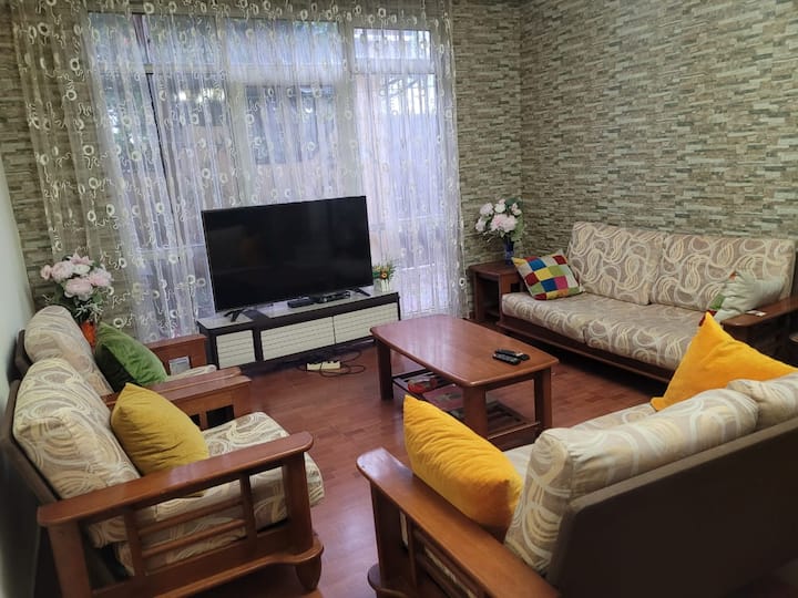 Anmelapo - Addis Ababa