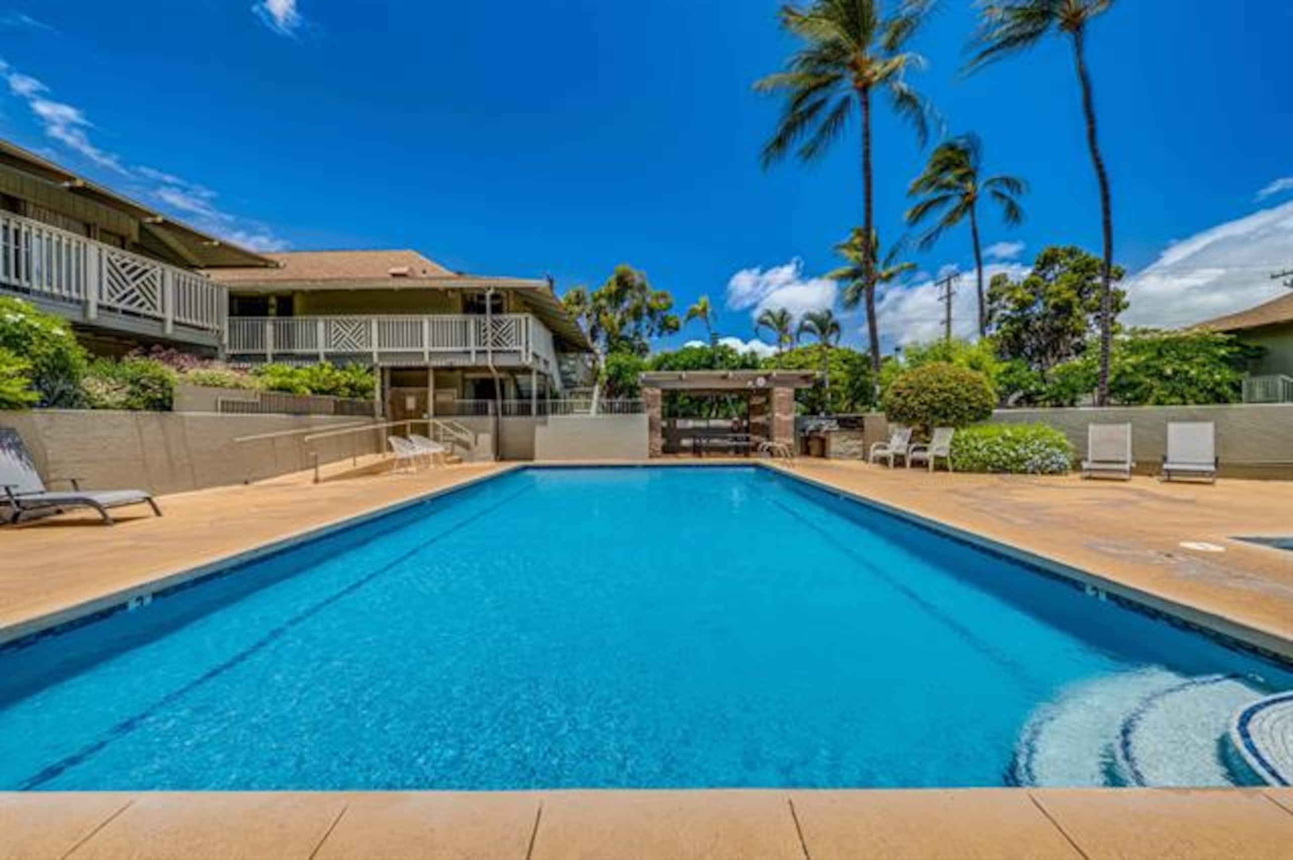 Across from Beach, Clean Condo with Pool & BBQ! - Image 21
