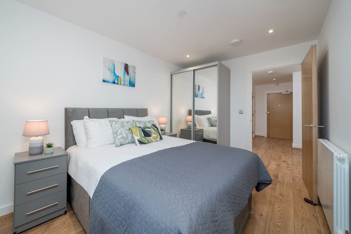Skyvillion Haven – Thames View Nr ExCel & 02 Arena