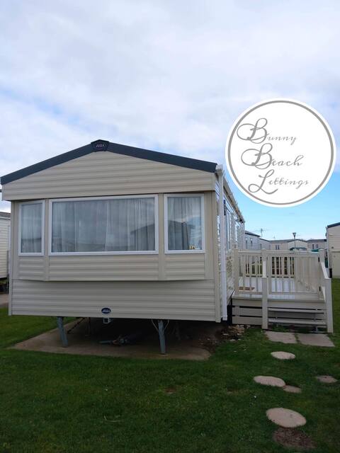 Cosy 3 bed (8 berth) at Seal Bay