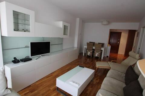 HSH Pamplona HospitalUniversity UAT01444