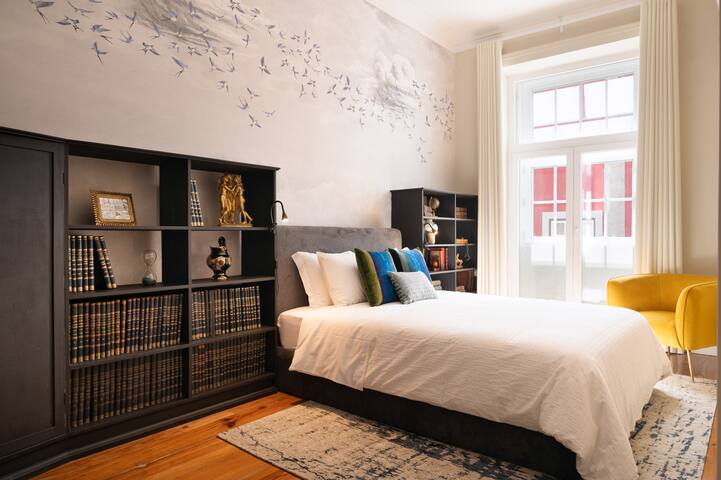 42 1F Cardosas Gem – Historic ap 1F gallery image 4