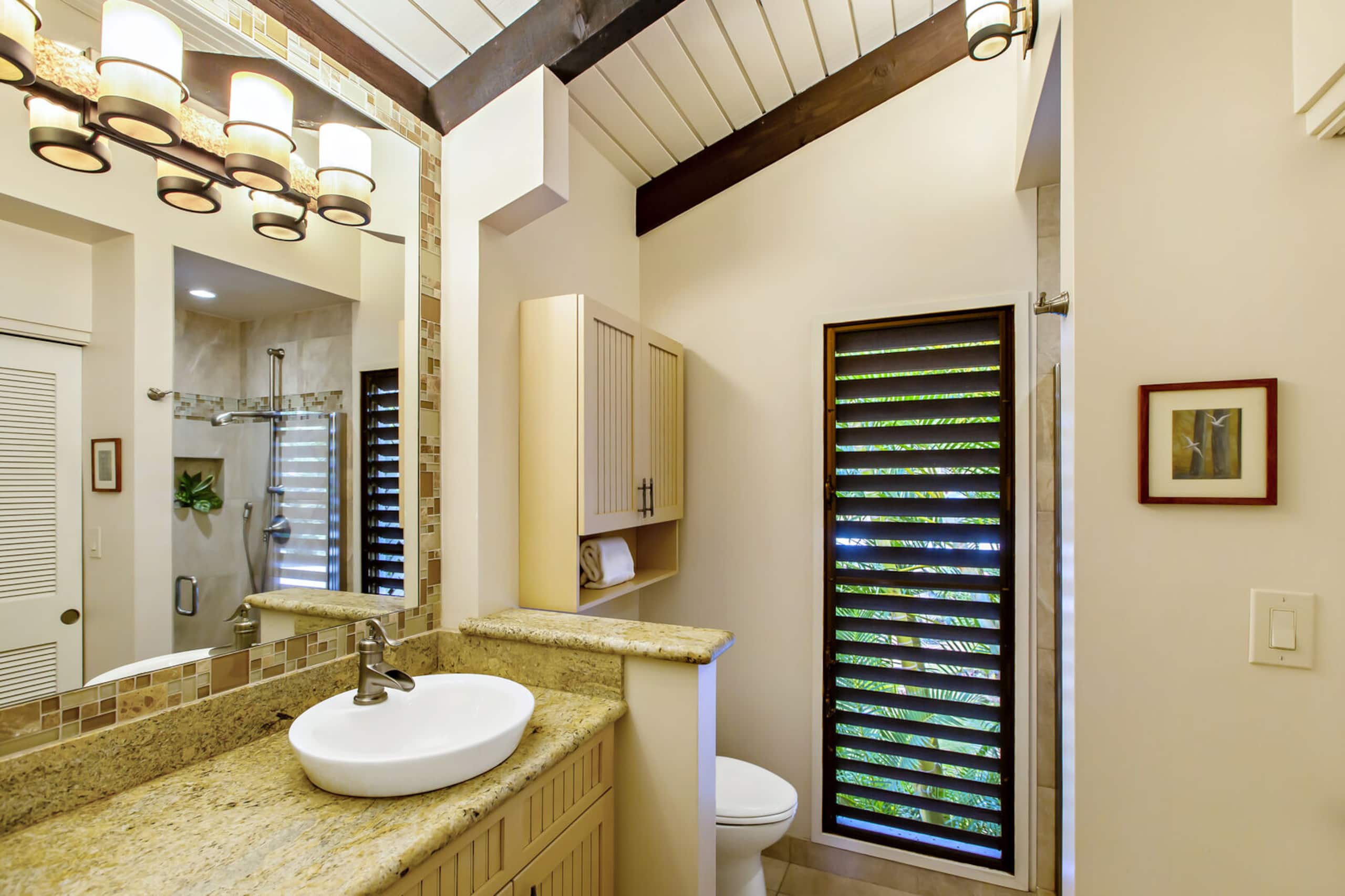 Condo in Kihei · ★5.0 · 2 bedrooms · 2 beds · 2 baths - Image 16