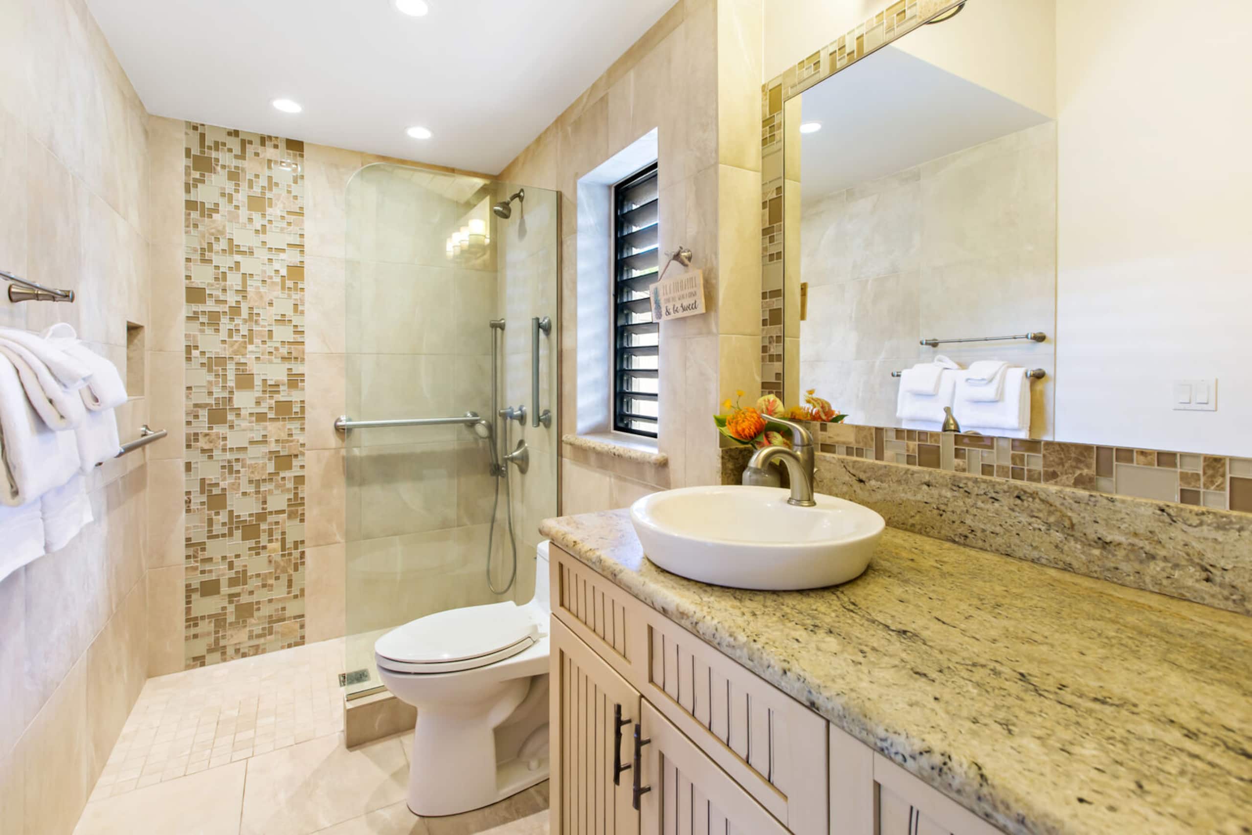 Condo in Kihei · ★5.0 · 2 bedrooms · 2 beds · 2 baths - Image 15