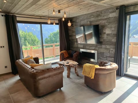 Successful Airbnb property: Artik Chalet: T4 premium in Champagny En Vanoise