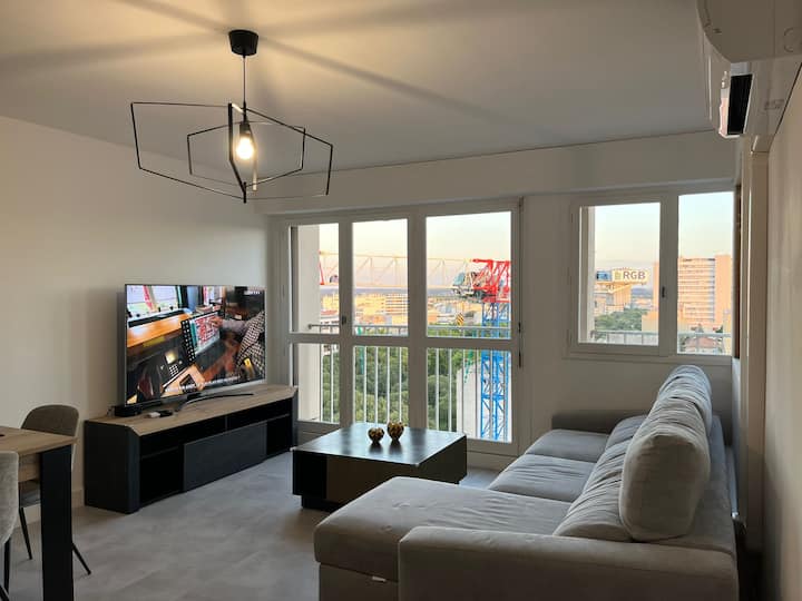 Apartment Nimes 70m2 Flats for Rent in Nîmes, Occitanie, France Airbnb