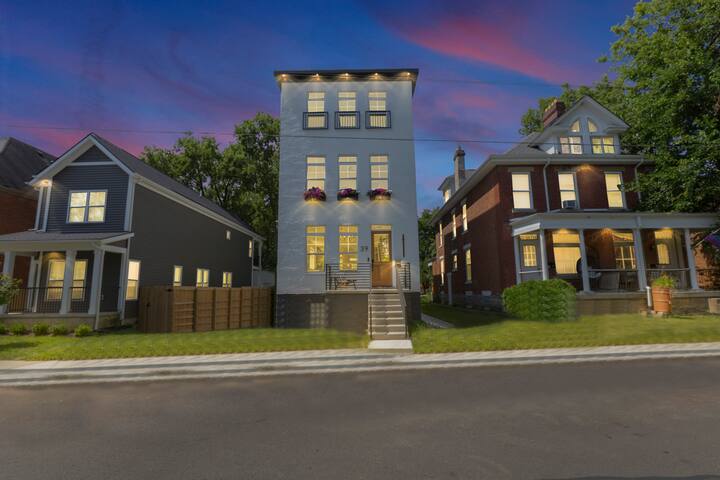 Modern Luxury in Downtown Cbus gallery image 3