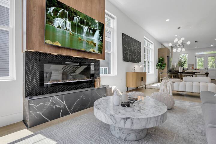 Modern Luxury in Downtown Cbus gallery image 4