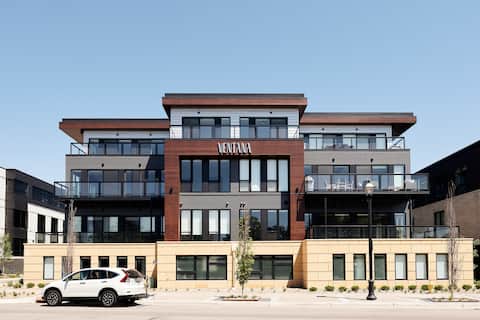 NEW! Luxury Apartment in heart of Downtown Wayzata