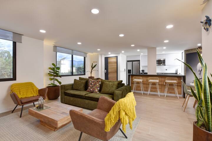 Local Medellín managed Airbnb listing 3