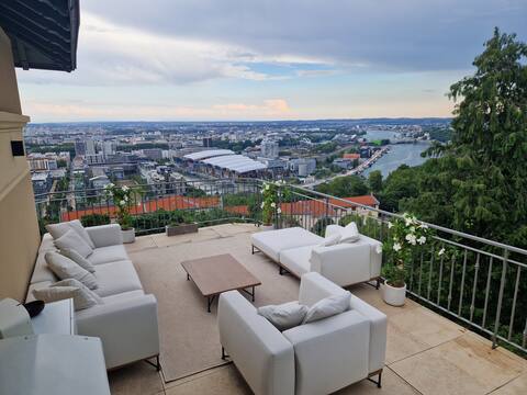 Unique! 60 m² apartment terrace roof 50 m² 2ch 2SdB BBQ